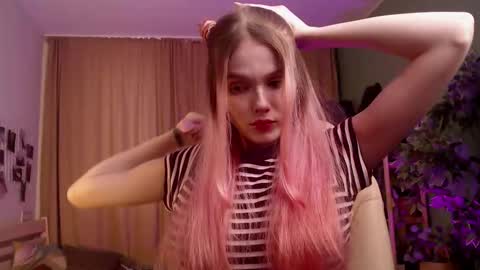 gretchen_mol online show from January 14, 7:38 am