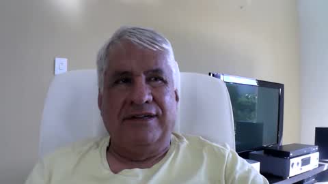 grisa01 online show from April 15, 5:49 pm