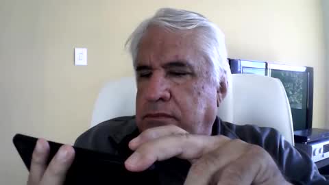 grisa01 online show from June 5, 12:43 pm