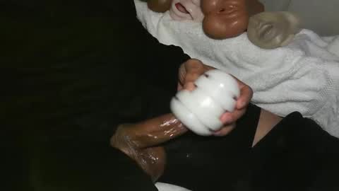 grizzlybone online show from March 26, 7:35 am