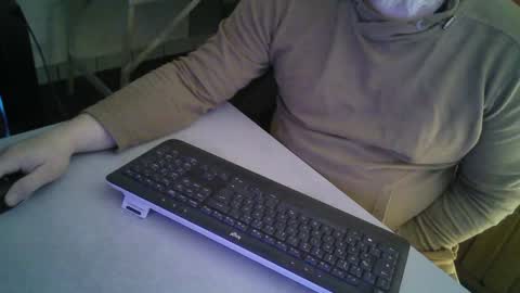 Grooce online show from February 3, 8:02 am