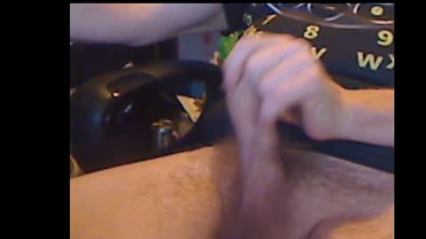 Snapshot of gruhahn chatting on October 4, 4:21 am DankMess online show from October 4, 4:21 am