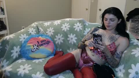 grumpytwo online show from December 19, 2:23 am