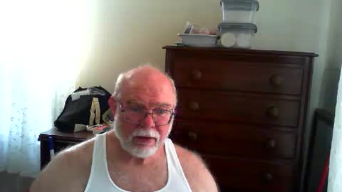 Gary online show from May 29, 1:42 pm