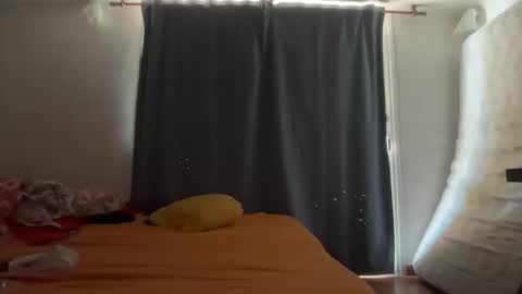 guardiannif_ online show from February 15, 2:49 pm