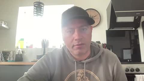 guil0 online show from March 21, 4:11 pm