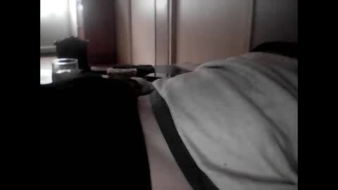 guizmeau72 online show from February 10, 2:48 pm