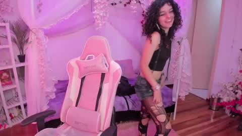 gummo_ online show from November 22, 8:29 pm