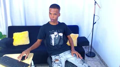 Gusty online show from February 20, 9:39 pm