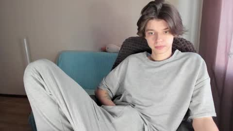 guy_liam1 online show from March 7, 2:12 pm