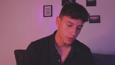 Gabriel online show from January 14, 5:37 am