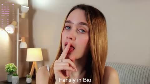 Julia online show from November 1, 1:28 am