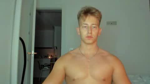 Oliver online show from December 21, 12:28 am