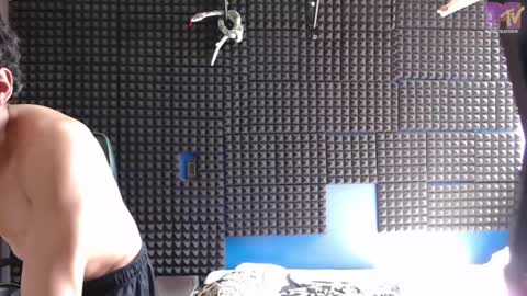 Gymbro42 online show from June 2, 3:25 pm