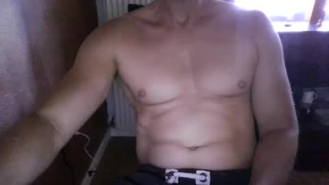 gymxxx_ online show from April 17, 12:40 pm