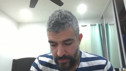 h0nest84 online show from February 3, 2:03 am