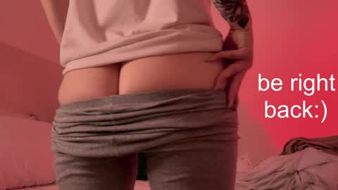 Lana online show from January 5, 6:56 pm