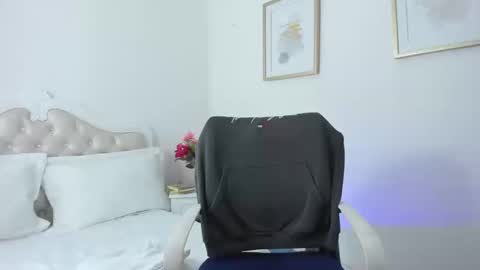 Snapshot of hadeom_ chatting on October 18, 6:23 pm Hadeom online show from October 18, 6:23 pm