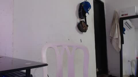 hadesmit1 online show from April 1, 1:39 am