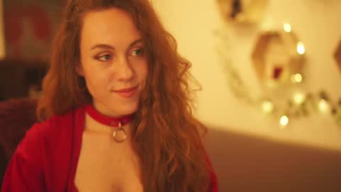 hahayessihaveone online show from December 14, 7:36 pm