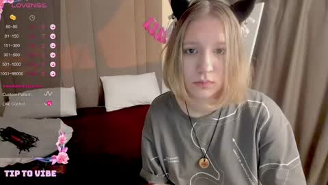 Hailey online show from March 1, 3:21 am