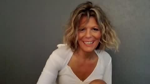 Hailey online show from February 22, 5:48 pm