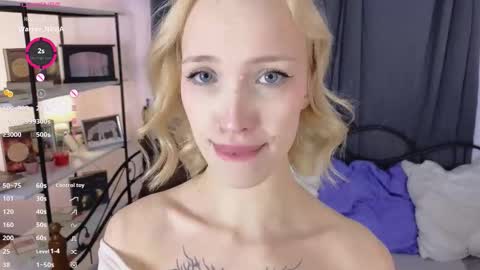 Lylu online show from February 19, 10:42 pm