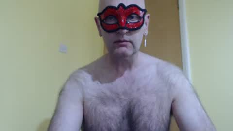 Hairy male online show from May 26, 12:22 pm