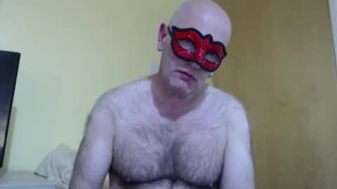 Hairy male online show from June 8, 6:20 pm