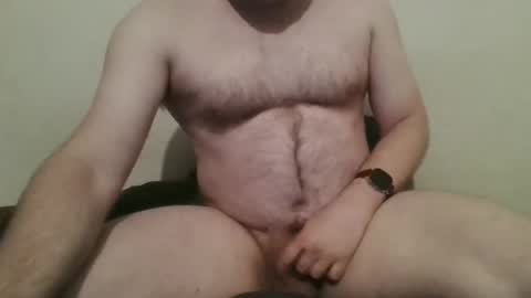 hairychest222141 online show from February 22, 8:53 pm
