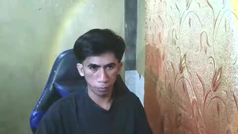 hairyhugecock_22 online show from November 27, 10:06 pm