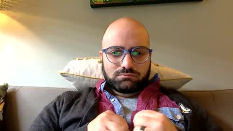 Hairy Guy online show from May 1, 9:47 am