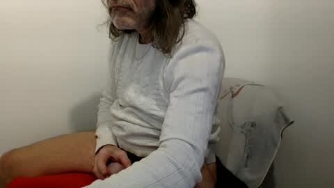 HairyTonkas online show from January 1, 2:20 pm