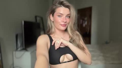 haley_rune online show from October 10, 11:27 am