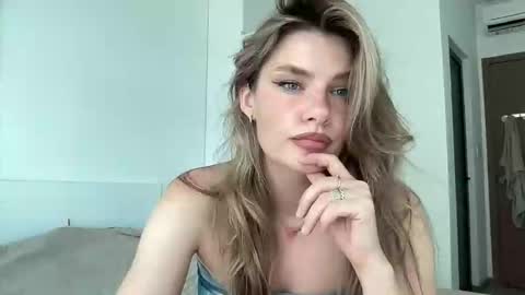 haley_rune online show from November 5, 5:09 am