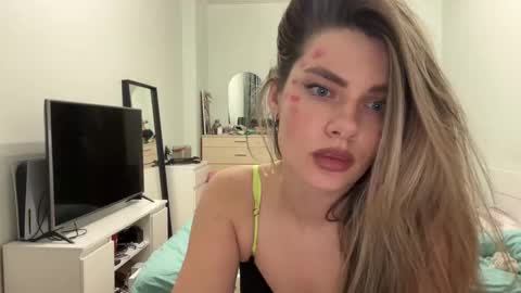 haley_rune online show from February 14, 4:31 pm