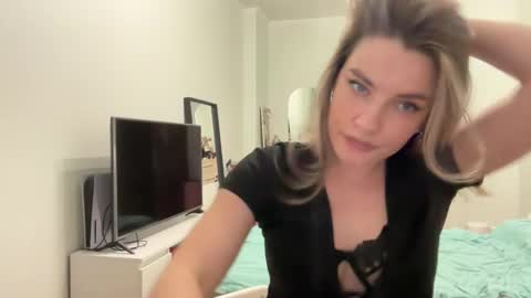 haley_rune online show from February 21, 5:20 pm