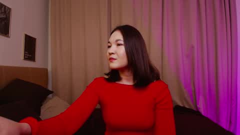 Mary online show from January 17, 2:15 pm