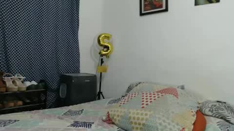 Snapshot of hammer9247 chatting on March 6, 7:54 pm hammer9247 online show from March 6, 7:54 pm