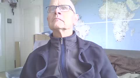 Prefer men 80 online show from February 24, 9:53 am