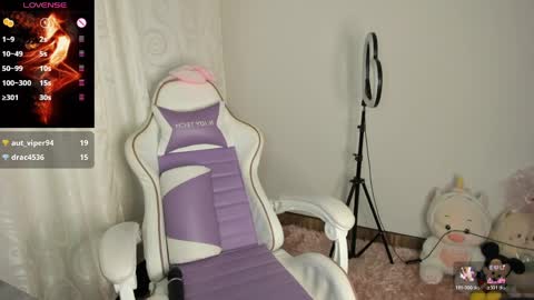 Hana Garcia online show from April 6, 6:47 am