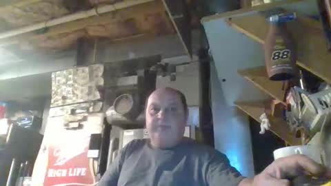 naked man online show from January 8, 4:29 am