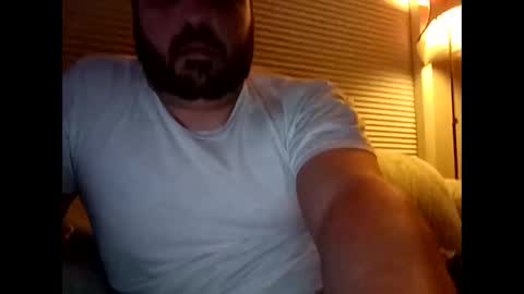 Snapshot of handsomedaddy198923 chatting on September 24, 7:37 am handsomedaddy198923 online show from September 24, 7:37 am