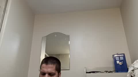 Handsomedaddy198923 online show from July 14, 5:18 pm