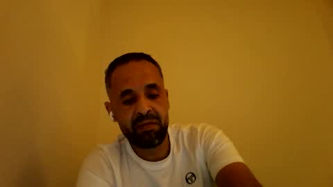 Snapshot of handsomepenis20cm chatting on September 26, 7:11 pm handsomepenis20cm online show from September 26, 7:11 pm