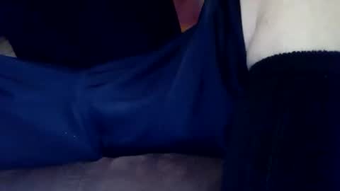 handsumload_11 online show from November 1, 8:30 pm