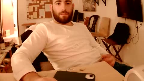 Snapshot of handyboy991 chatting on October 12, 6:43 pm handyboy991 online show from October 12, 6:43 pm