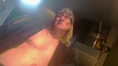 Handystudman online show from February 4, 11:27 am