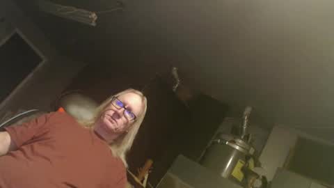 Handystudman online show from February 9, 4:25 am