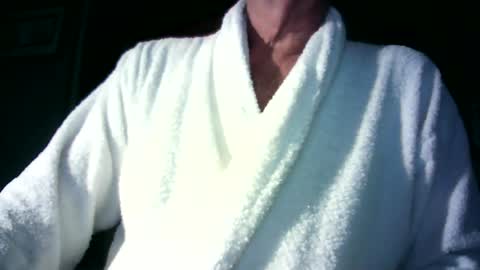 handymanforyou177322 online show from June 19, 10:49 pm